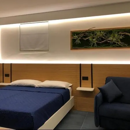 Del Corso 3* 스카파티